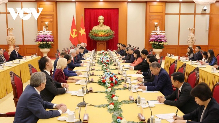 Party chief highlights role of parliamentary ties in forging Vietnam-Russia ties